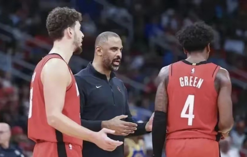 kaiyun官网-关于纳达尔在雄鹿比赛中重返赛场，出色防守引发热议！的信息-kaiyun官网