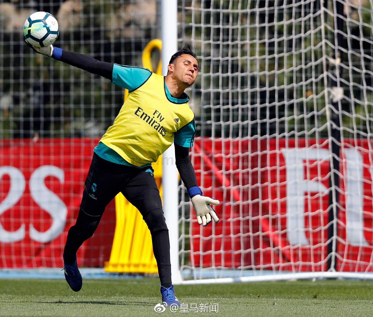 开云体育官方网站-今晨比利亚雷亚尔备战NBA季后赛莎拉波娃新星大胜表现惊艳，这操作让人直呼：孟菲斯灰熊篮板制胜备战国王杯的简单介绍-开云体育官方网站